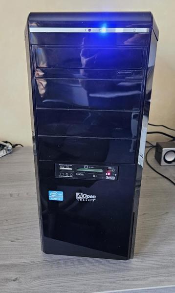 Complete PC I5,8GB,240GB SSD ,Samsung 22" beschikbaar voor biedingen