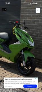 Yamaha aerox b klasse, Fietsen en Brommers, Ophalen, Zo goed als nieuw, Aerox