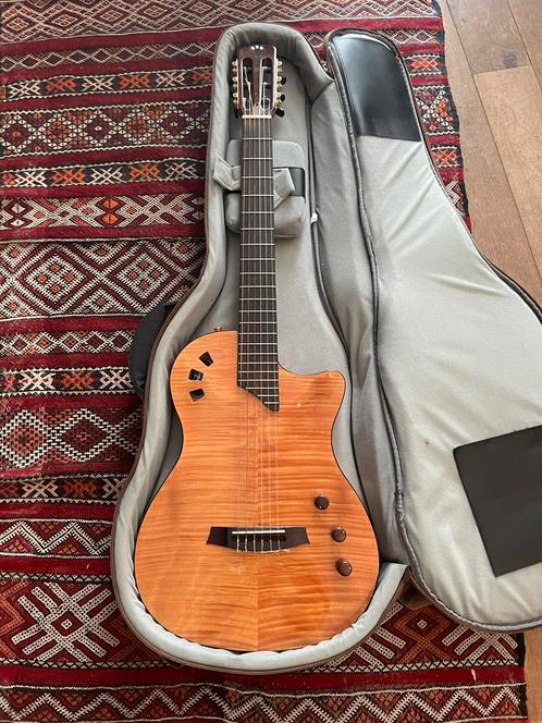 Cordoba Stage Natural Amber, Muziek en Instrumenten, Snaarinstrumenten | Gitaren | Elektrisch, Zo goed als nieuw, Hollow body