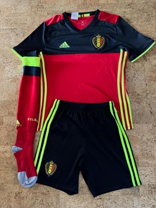 officiële voetbaltenue België maat 11/12-13/14, Kinderen en Baby's, Kinderkleding | Maat 152, Zo goed als nieuw, Jongen of Meisje