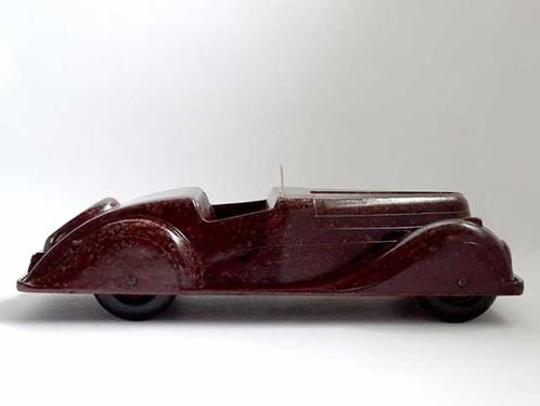 Grande voiture jouet anglaise en bakélite Codeg des années 1, Antiquités & Art, Antiquités | Jouets, Enlèvement ou Envoi