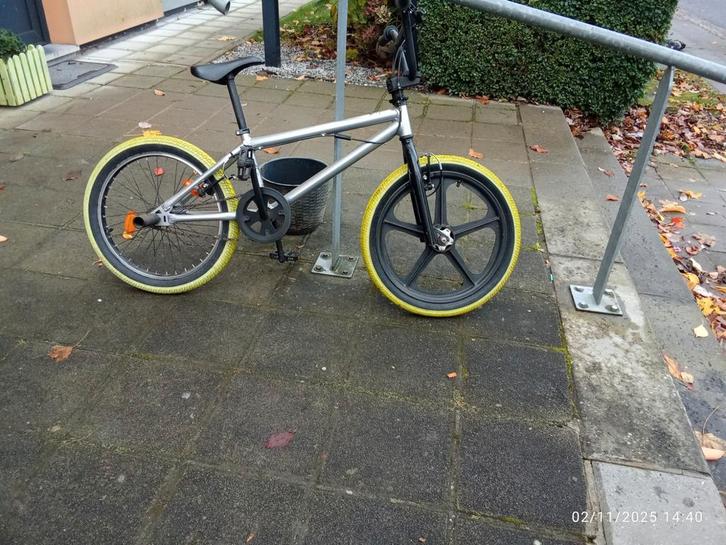 Lot de 2 bmx, Fietsen en Brommers, Fietsen | Crossfietsen en BMX, Zo goed als nieuw, 16 tot 20 inch, Aluminium, Stuur 360° draaibaar
