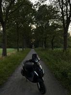 Piaggio zip a klasse, Fietsen en Brommers, Ophalen, Zo goed als nieuw, Zip