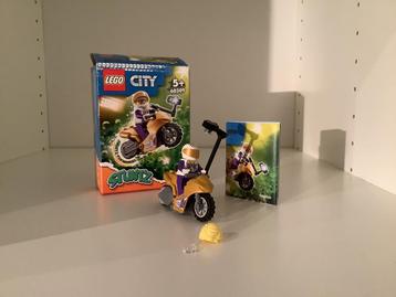 LEGO Selfie Stunt Bike 60309 - volledig compleet beschikbaar voor biedingen