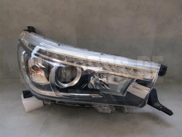 Koplamp Toyota Hilux 8 VIII LED LENS 15- Rechts Q651/K5/10F beschikbaar voor biedingen