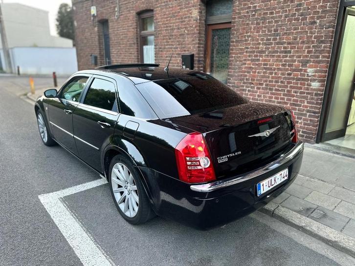 Chrysler pack Srt design 3.0 diesel, Auto's, Chrysler, Particulier, 300C, Diesel, Berline, 5 deurs, Automaat, Ophalen