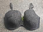 Bh zwart/grijs merk prima donna – eu 70 e – etiket eruit gek, Kleding | Dames, Ondergoed en Lingerie, Prima Donna, Ophalen of Verzenden