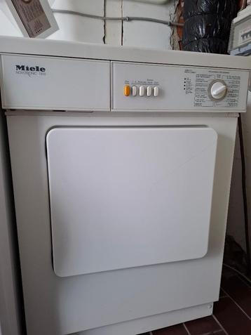 Miele droogkast Novotronic beschikbaar voor biedingen