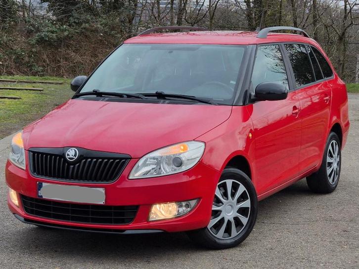 Skoda Fabia 1.2TSI Euro6 2015 avec CT-Okk, Auto's, Skoda, Particulier, Fabia, Bluetooth, Benzine, Euro 6, Break, 5 deurs, Handgeschakeld