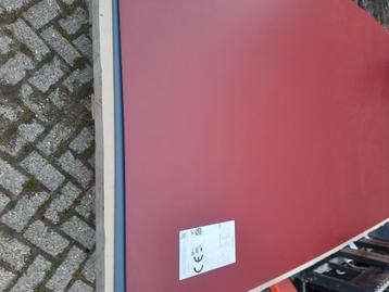 Nieuwe trespaplaten bordeaux aan spotprijs EUR 95 per plaat beschikbaar voor biedingen