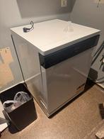 Whirlpool vaatwasmachine, Elektronische apparatuur, Vaatwasmachines, Ophalen, Zo goed als nieuw, Vrijstaand