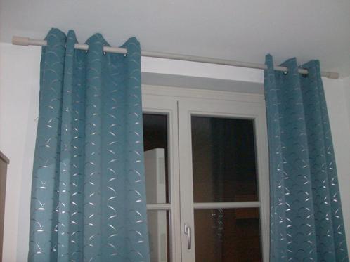 Verduisterende draperies voor 2 ramen met houten roedes, Huis en Inrichting, Stoffering | Gordijnen en Lamellen, Zo goed als nieuw