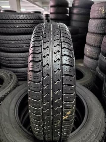 16570r14C 165 70 r14C 165/70/r14C kleber presque nouveau ave beschikbaar voor biedingen