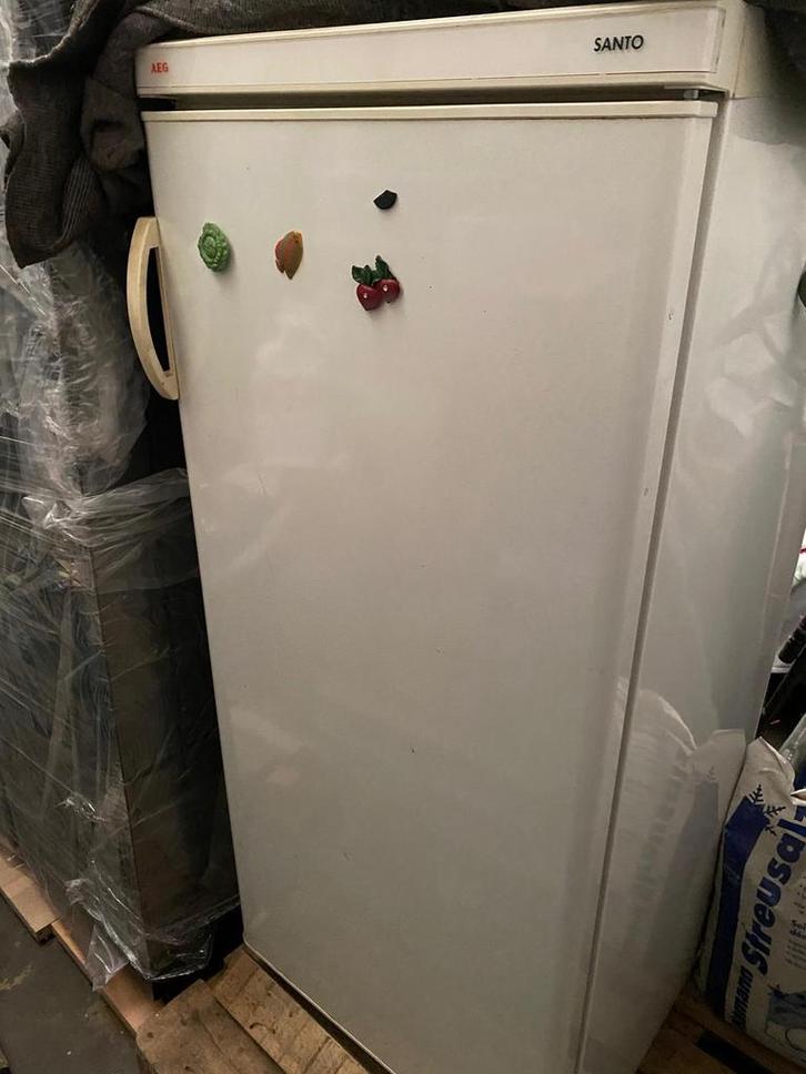 Réfrigérateur AEG avec compartiment congelateur, Elektronische apparatuur, Koelkasten en IJskasten, Zo goed als nieuw, Ophalen
