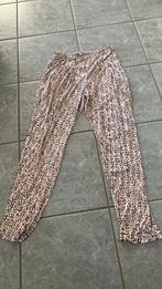 Broek maat 38 Lola & Liza, Kleding | Dames, Broeken en Pantalons, Ophalen of Verzenden, Zo goed als nieuw, Maat 38/40 (M)