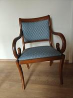 Massief houten armstoel in kersenhout, in Biedermeierstijl, Ophalen