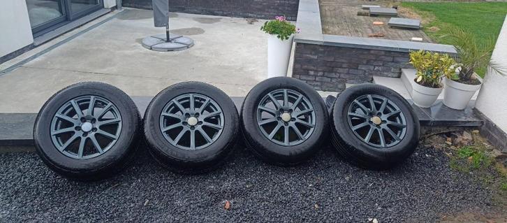 Aluminium velgen + 4 goede banden, Auto-onderdelen, Banden en Velgen, Band(en), Ophalen