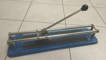 Tegelsnijder  beschikbaar voor biedingen