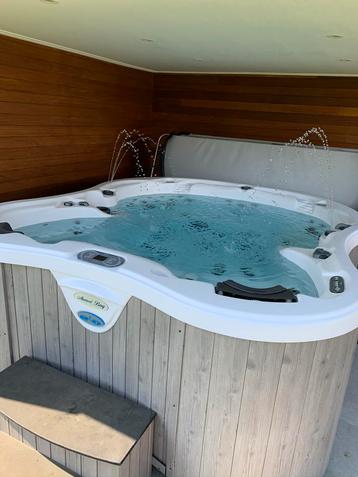 Dimension one amore bay beschikbaar voor biedingen