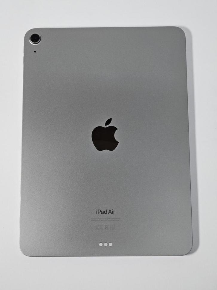 Apple iPad Air (2024) - 11, Computers en Software, Apple iPads, Gebruikt, Apple iPad Air, Wi-Fi, 11 inch, 512 GB, Zilver, Ophalen of Verzenden