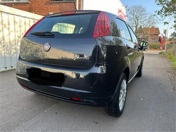 Fiat Punto 1.2 benzine airco Lez ok, Auto's, Euro 5, Zwart, Zwart, Bedrijf
