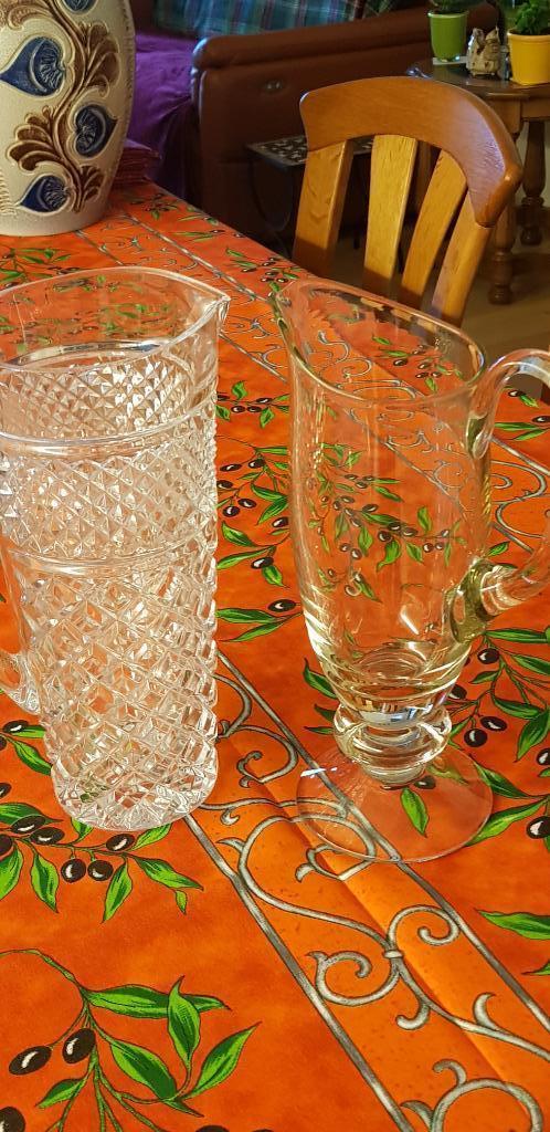 Twee prachtige karaffen in glaswerk een disign,een vooledig, Antiek en Kunst, Antiek | Glaswerk en Kristal, Ophalen of Verzenden