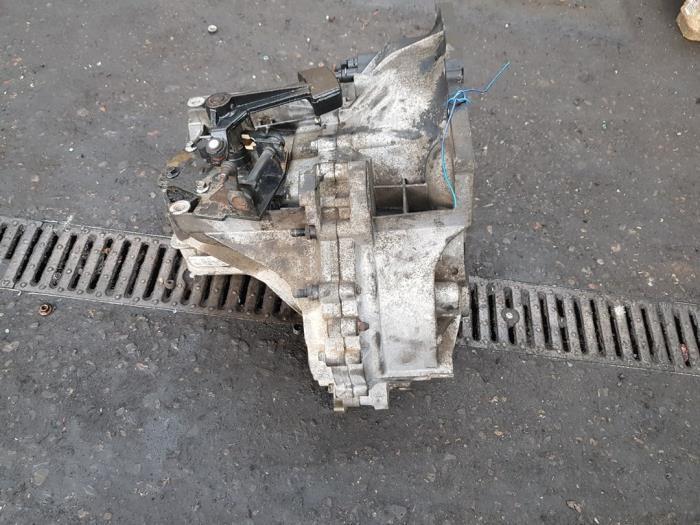Versnellingsbak van een Volvo C30, Auto-onderdelen, Transmissie en Toebehoren, Volvo, Gebruikt, 3 maanden garantie, Ophalen of Verzenden