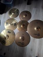 Drum spullen - cymbalen - zakken - pedalen - statieven, Enlèvement, Comme neuf