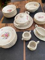 Service de table Mitterteigh Bavaria US Zone avec soupière, Enlèvement