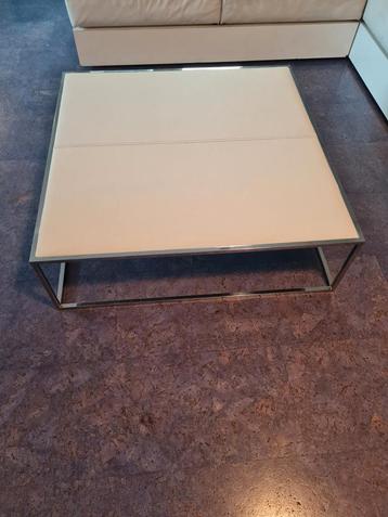 Design salontafel beschikbaar voor biedingen