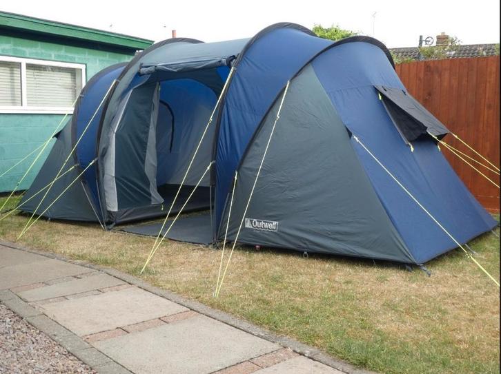 Outwell Casagrande 1, 4 persoonstunneltent, Caravans en Kamperen, Tenten, tot en met 4, Gebruikt, Ophalen