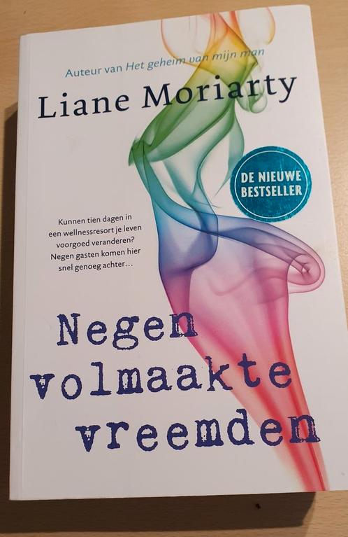 Liane Moriarty - Negen volmaakte vreemden, Livres, Littérature, Utilisé, Enlèvement ou Envoi