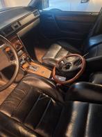 Mercedes w 124 250 diesel boite automatique intérieur cuir 1, Auto-onderdelen, Uitlaatsystemen, Gebruikt, Mercedes-Benz