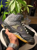 Jordan 5 Muslin Zwart 45.5, Zwart, Ophalen of Verzenden, Zo goed als nieuw, Sneakers