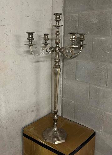 Hoge kandelaar - 110cm beschikbaar voor biedingen