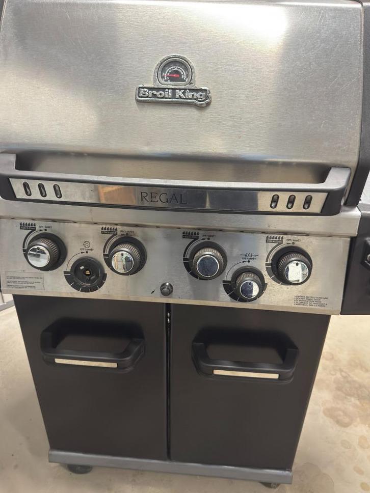 Barbecue Broil King Regal 490 – Haut de gamme, Tuin en Terras, Gasbarbecues, Gebruikt, Ophalen