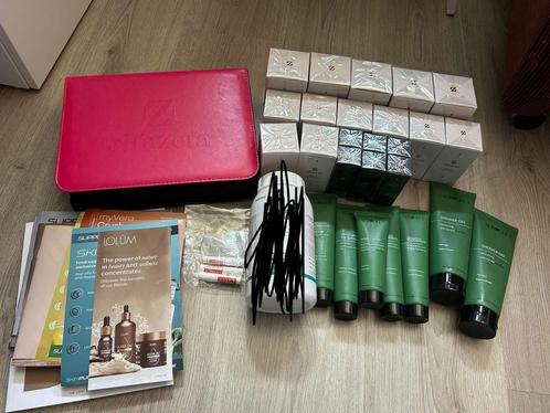 Chogan producten, Handtassen en Accessoires, Uiterlijk | Parfum, Nieuw, Ophalen