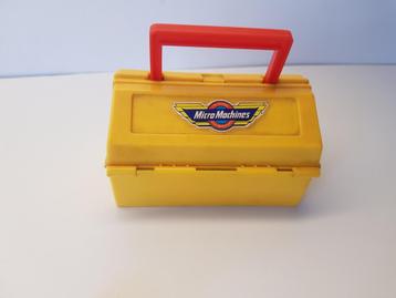 Retro Micro Macines tune up tool box beschikbaar voor biedingen