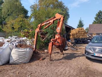 Atlaskraan beschikbaar voor biedingen