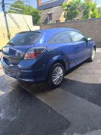Opel astra GTC, Auto's, Opel, Voorwielaandrijving, Zwart, 4 cilinders, Blauw