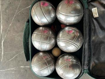 Boules de pétanque, Enlèvement, Comme neuf
