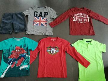 T-shirts jongens 10 jaar  beschikbaar voor biedingen