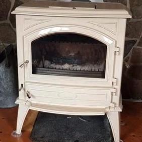 Poêle à bois et charbon DOVRE, 9kw, à DURBUY