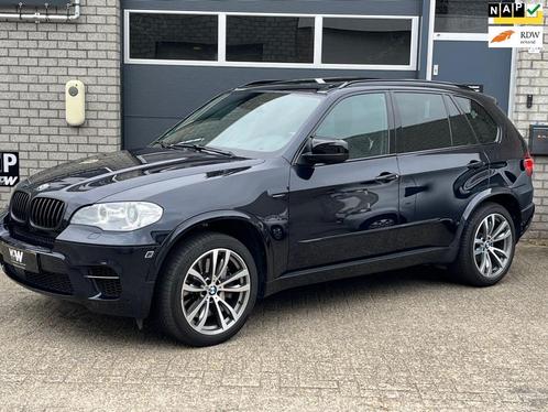 bmw x5 M50d VOL !! opties Pano stoelairco enz enz, Auto's, BMW, Particulier, X5, Trekhaak, Diesel, Ophalen