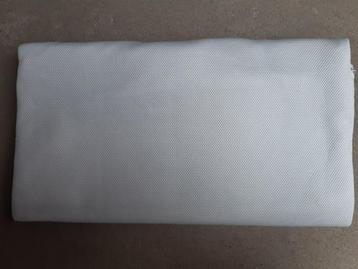 Hoofdkussens voor babybed of wiegje beschikbaar voor biedingen
