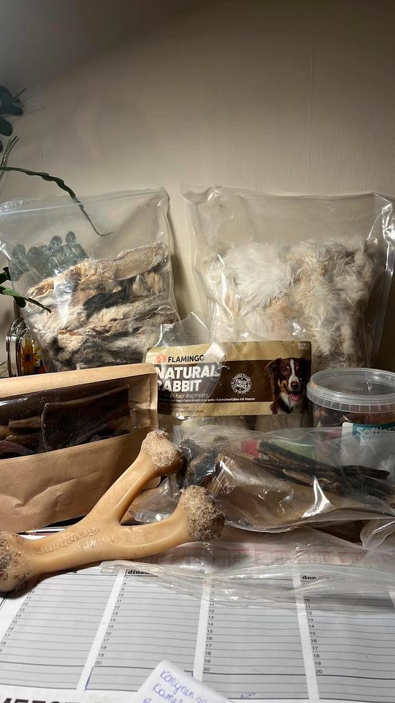 Hondenkauwsnacks, Dieren en Toebehoren, Honden-accessoires, Ophalen