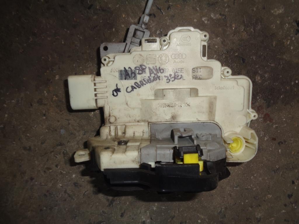 A vendre moteur verrouillage centrale Audi A3 8P Cabriolet, Enlèvement, Utilisé, Audi