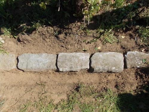 Te koop : Boordstenen  “Type Kassei” +/-  21  lm, Doe-het-zelf en Bouw, Overige Doe-Het-Zelf en Bouw, Ophalen
