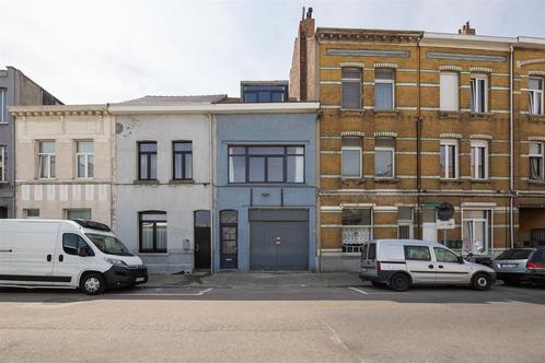 Huis te koop in Deurne, 2 slpks, Immo, Maisons à vendre, Maison individuelle, F