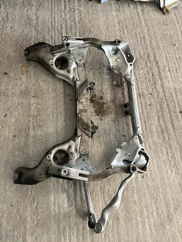 Subframe bmw e93 cabrio beschikbaar voor biedingen